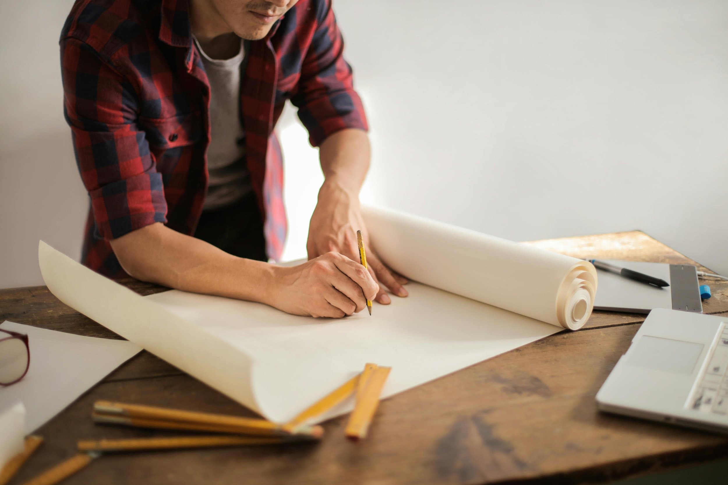 Architect in B2B construction
