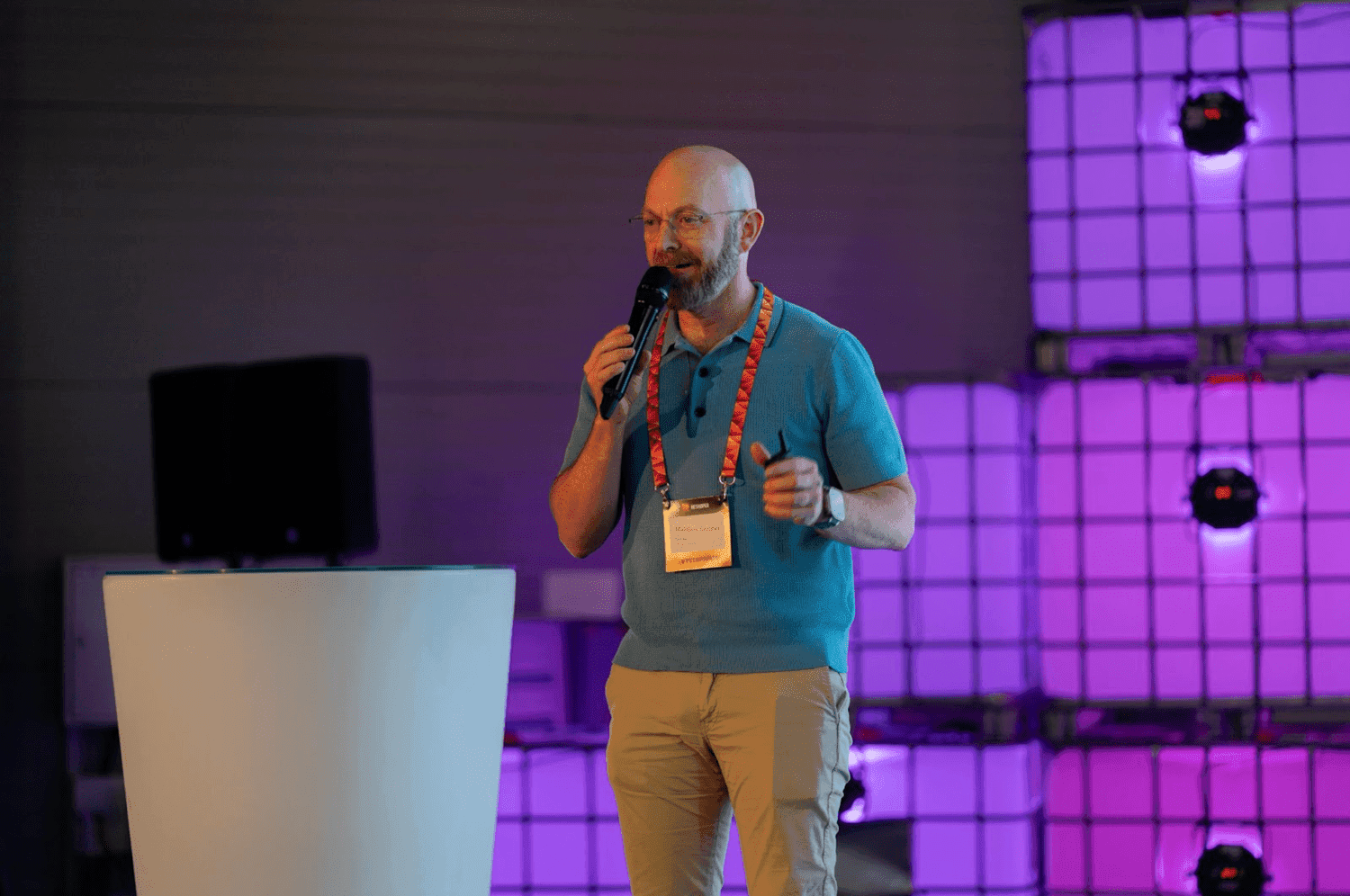 Matthew Gertner presenting at Reshoper 2024 in Prague, discussing Conversational UI and Conversational Configurators.