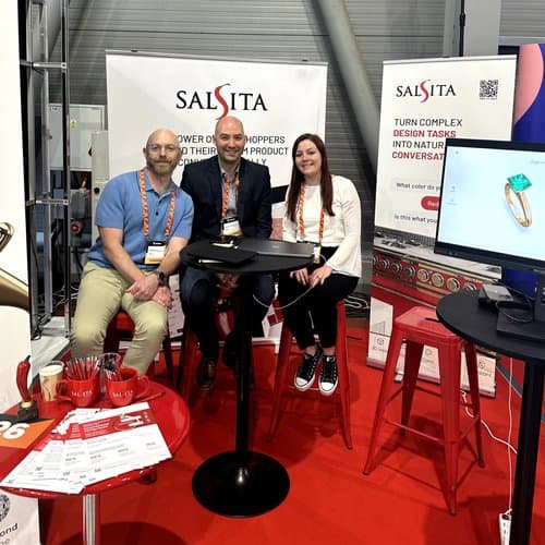 Speaker presenting how AI is powering Greece’s digital future at the Satori summit.
